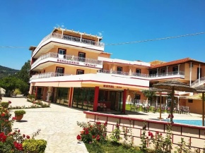 Kalias Hotel